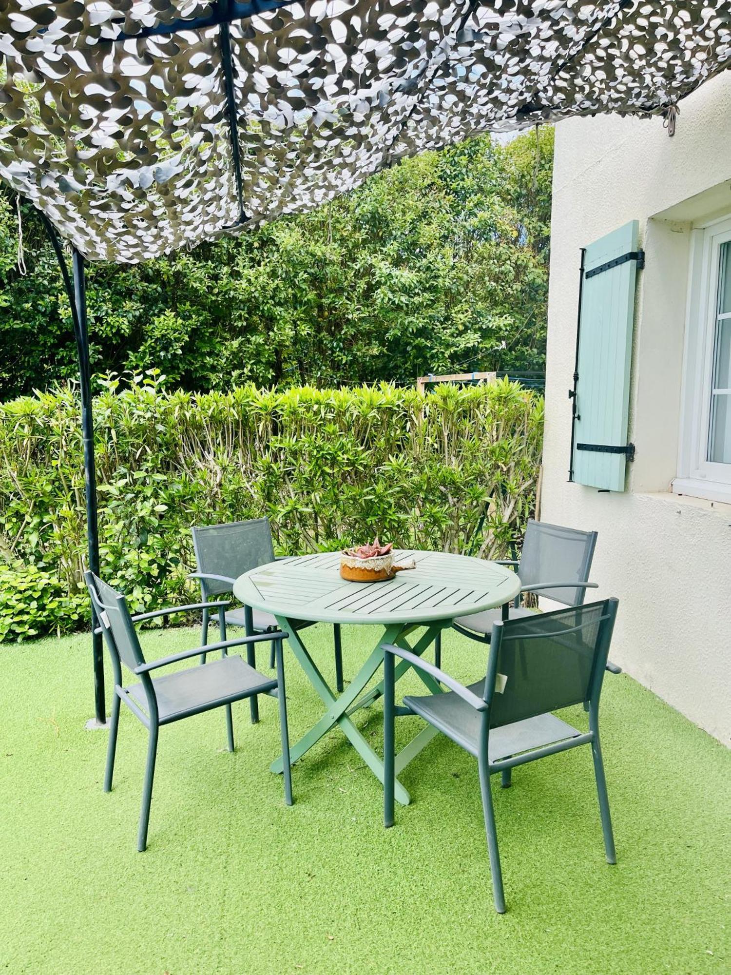 Mas Saint-Ange Bed and Breakfast Lunel  Eksteriør billede